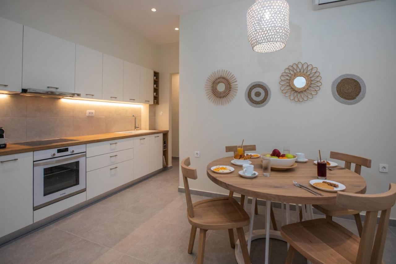 Anemelia Luxury Apartments 阿尔戈斯托利翁 外观 照片