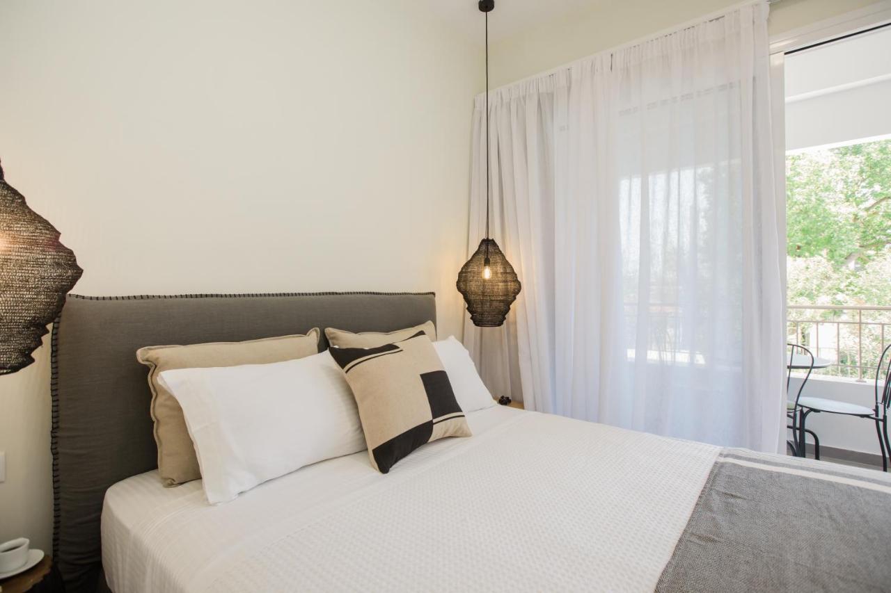 Anemelia Luxury Apartments 阿尔戈斯托利翁 外观 照片