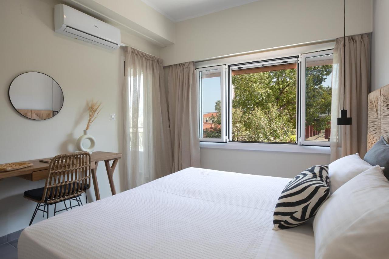 Anemelia Luxury Apartments 阿尔戈斯托利翁 外观 照片